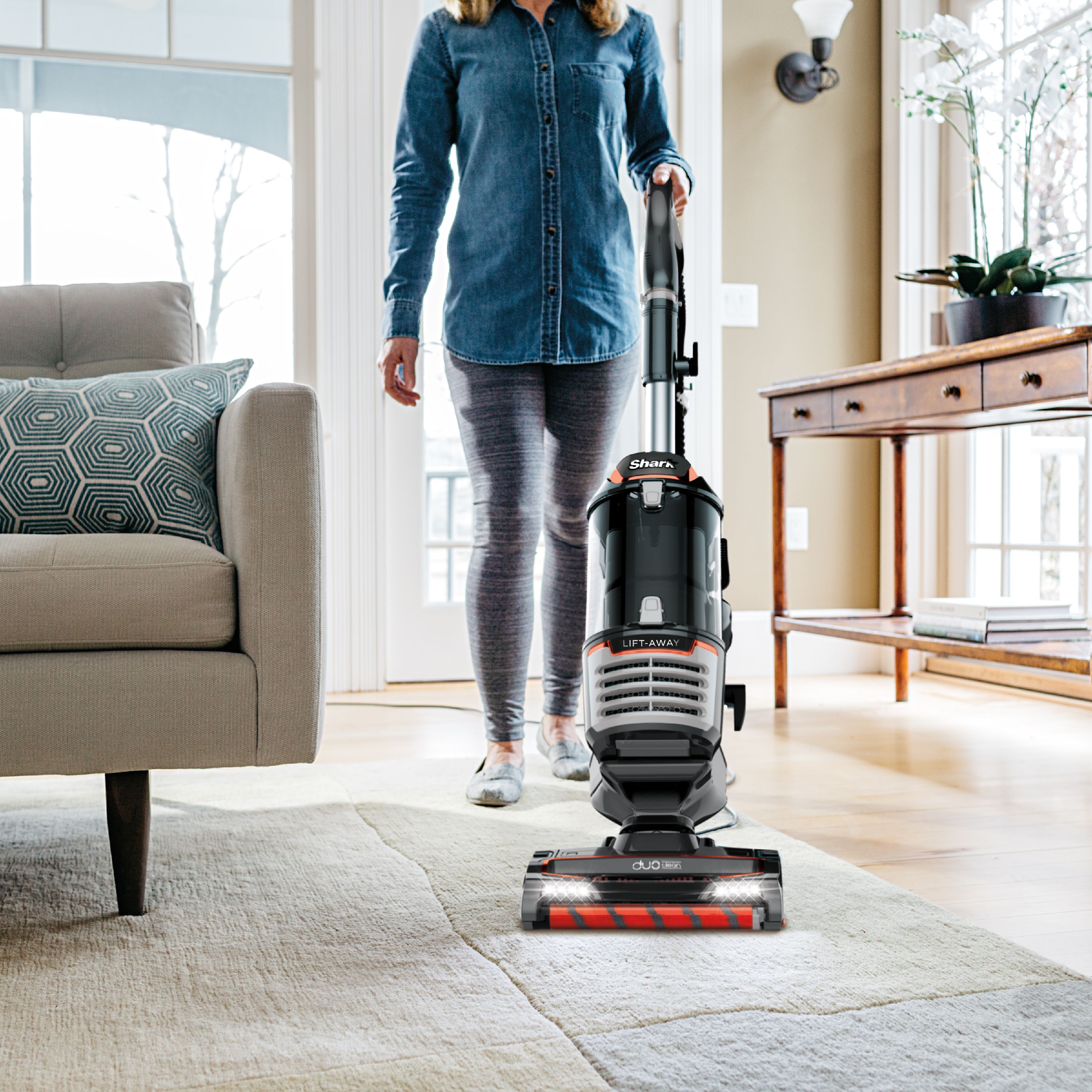 Shark DuoClean Lift-Away Speed Upright Vacuum NV770 - image 3 of 5