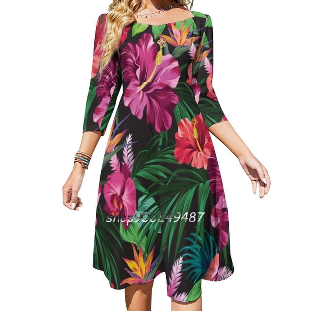 Llévame contigo. Vestido con escote cuadrado y estampado tropical. Nuevo vestido elegante ajustado a la cintura para mujer de talla grande. Hibisco tropical.
