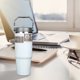 thumbnail image 5 of Vaso Frasco térmico de 900 ml a prueba de fugas con taza aislada con asa para automóvil doméstico (blanco) Hugtrwg Libre de BPA, 5 of 9