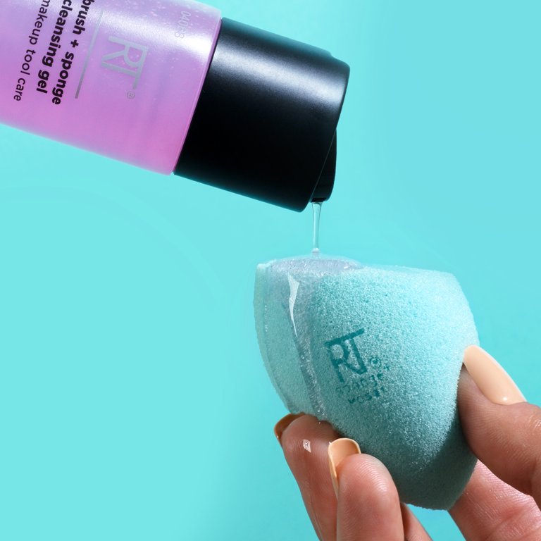 Real Airblend Sponge, Beauty Makeup Sponge, For Foundation, Blends and Mattifies, Blue, 1 Walmart.com