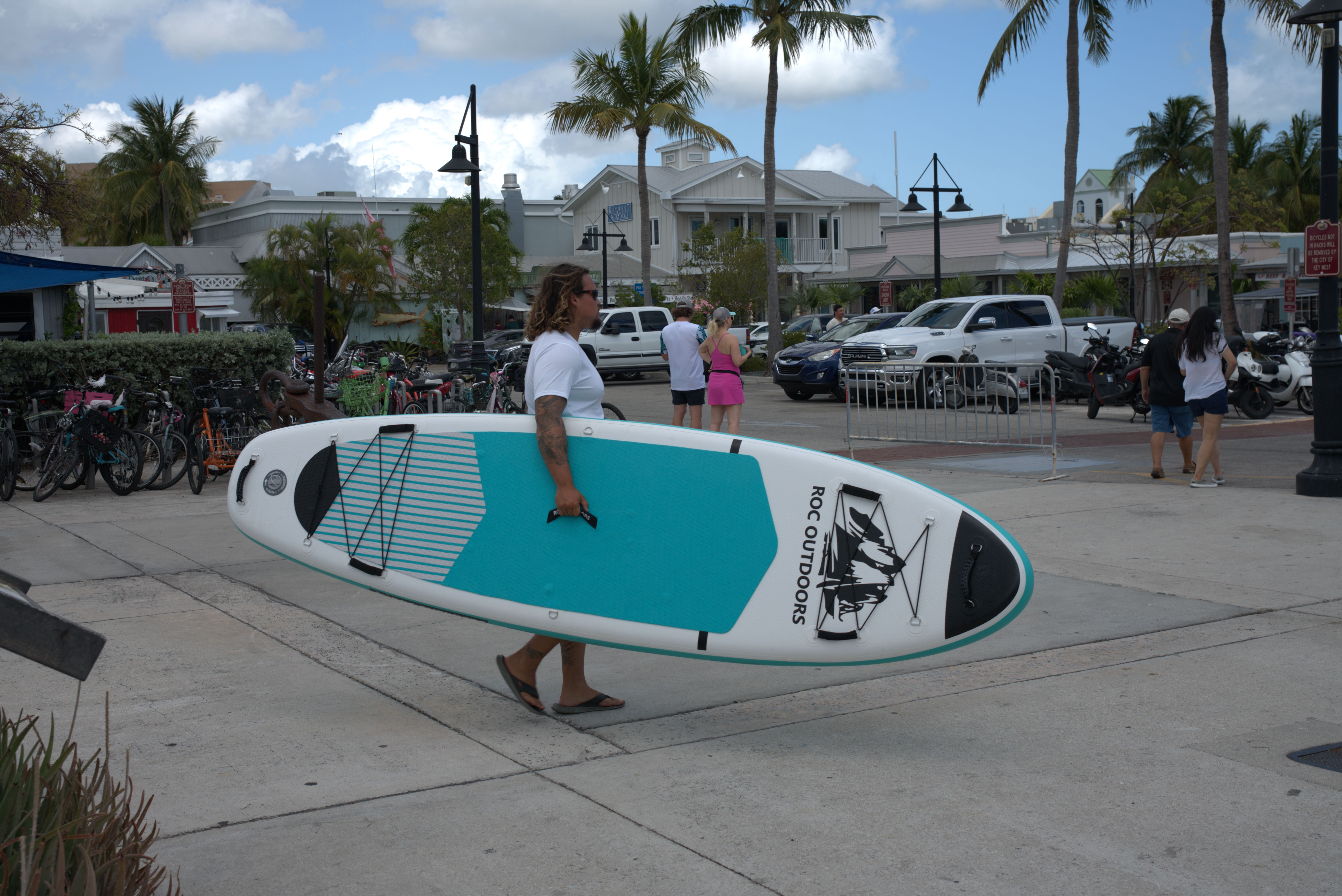 ROC Outdoors Inflatable Stand Up Paddle Boards 10 ft 6 in with Premium SUP Paddle Board Accessories