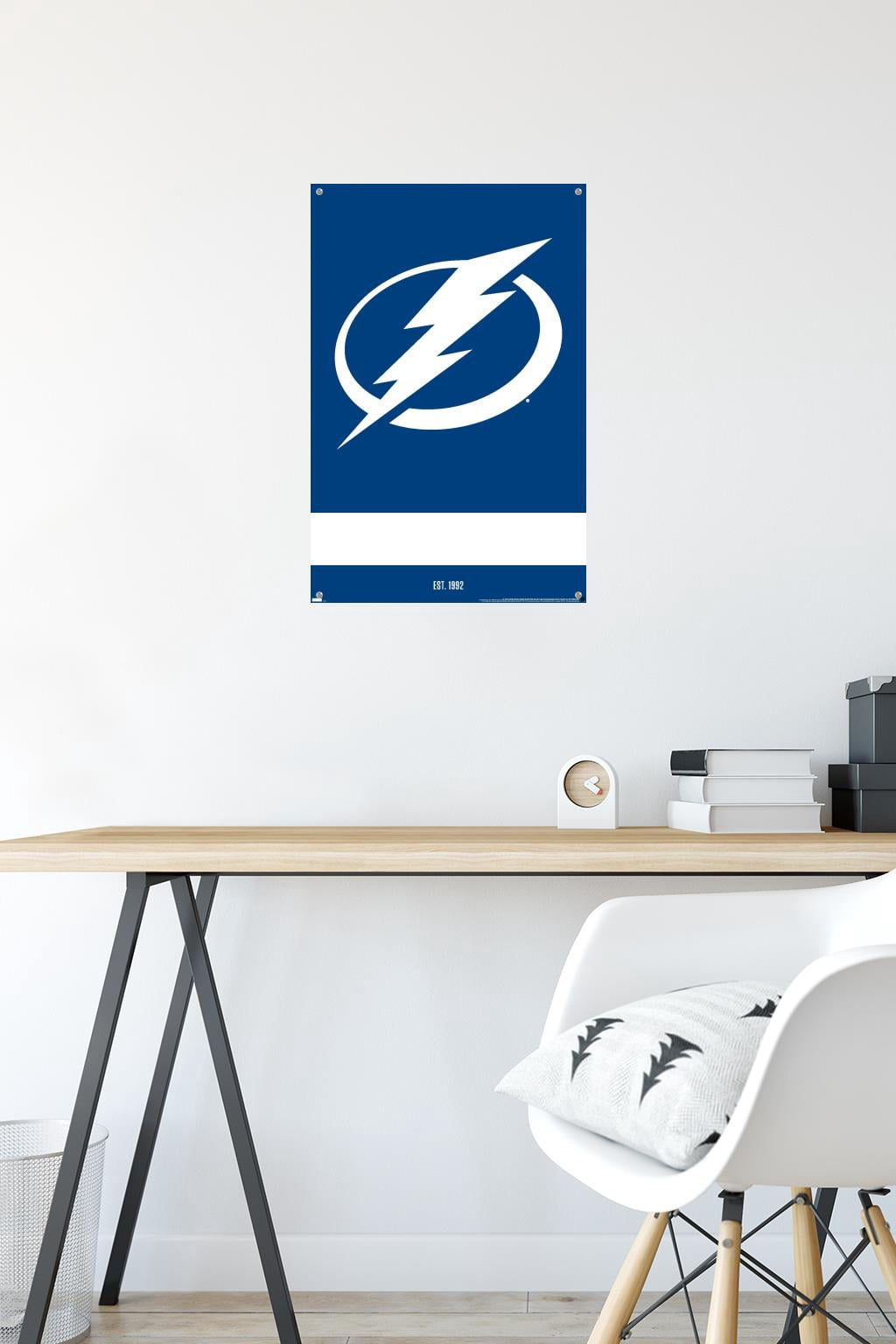 NHL Tampa Bay Lightning - Logo 21 Wall Poster with Pushpins, 14.725" x 22.375"