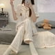 thumbnail image 3 of (Talla L) Pijama de tres piezas de manga corta de seda helada suave para mujer, 3 of 4
