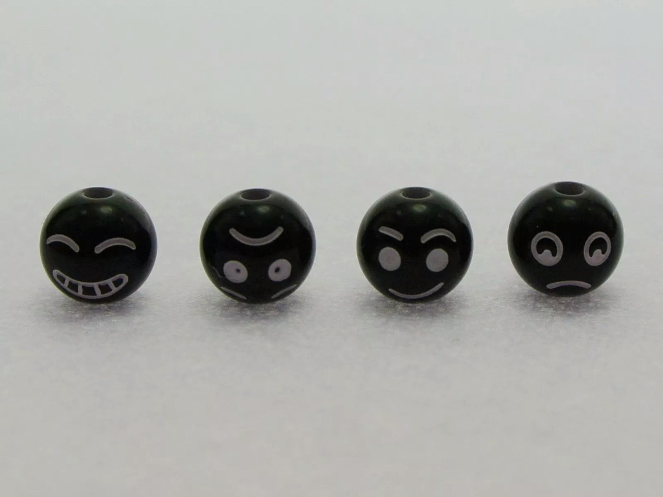 U8MO 200 Black Assorted Facial Expression Smile Round Beads 8mm(0.32") Kid Craft