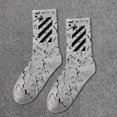 thumbnail image 1 of Calcetines para hombre y mujer con medias Medias de tendencia china Calcetines de bola azul arcoíris a rayas de NY, 1 of 5