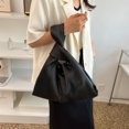 thumbnail image 2 of Sywqhk Bolso De Mano Anudado Plisado A La Moda, Monedero De Diseñador Para Mujer (Negro) Sywqhk Para estrenar, 2 of 9