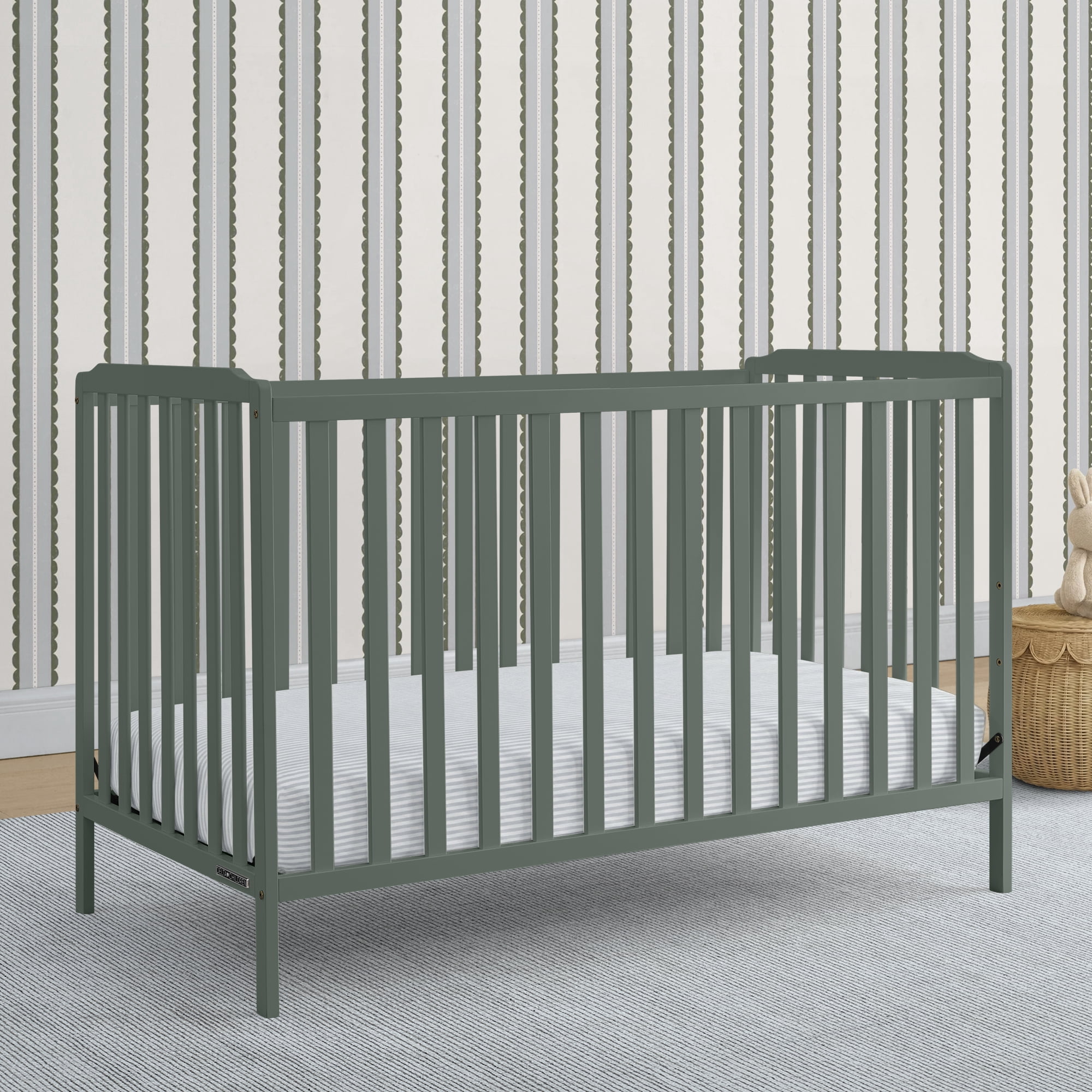 Delta Children Emmie 4-in-1 Convertible Crib - Converts from Baby Crib to Toddler Bed, Daybed and Sofa Bed, Fits Standard Full-Size Crib Mattress, Grassy Glen