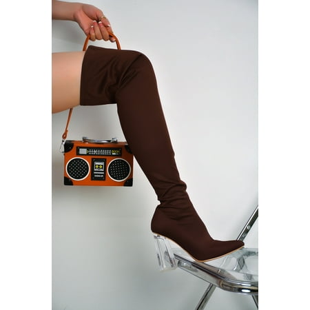

MONICO - BROWN