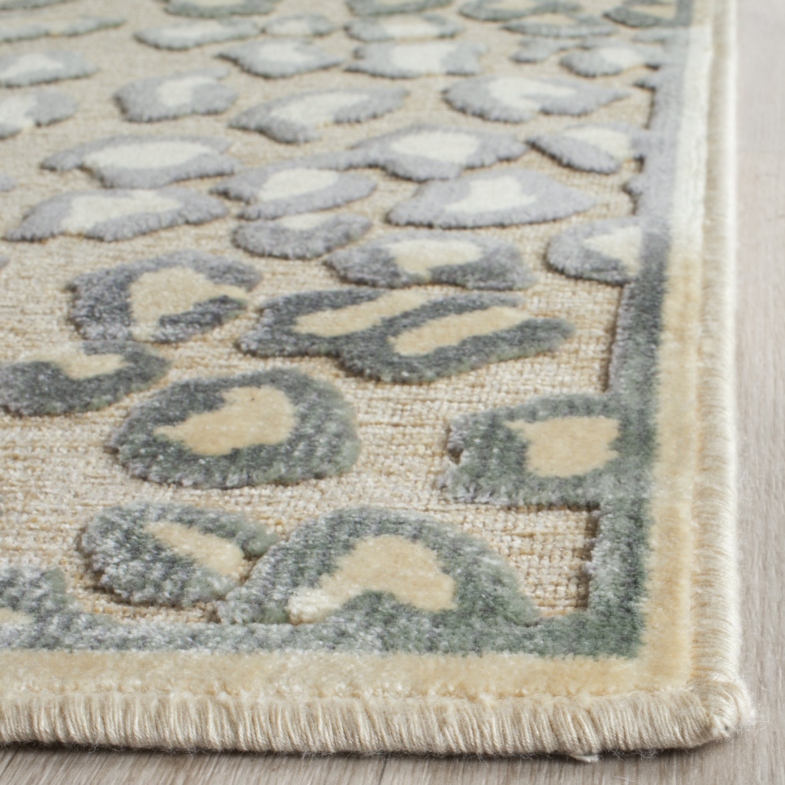 Safavieh Paradise Ronnie Bordered Area Rug, Cream/Multi, 4' x 5'7"