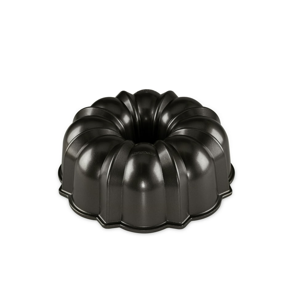 Nordic Ware ProCast 12 Cup Bundt Pan