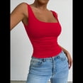 thumbnail image 4 of Camiseta Básica de Verano Sin Mangas con Cuello Cuadrado y Fruncido para Mujer. Rojo L, 4 of 9