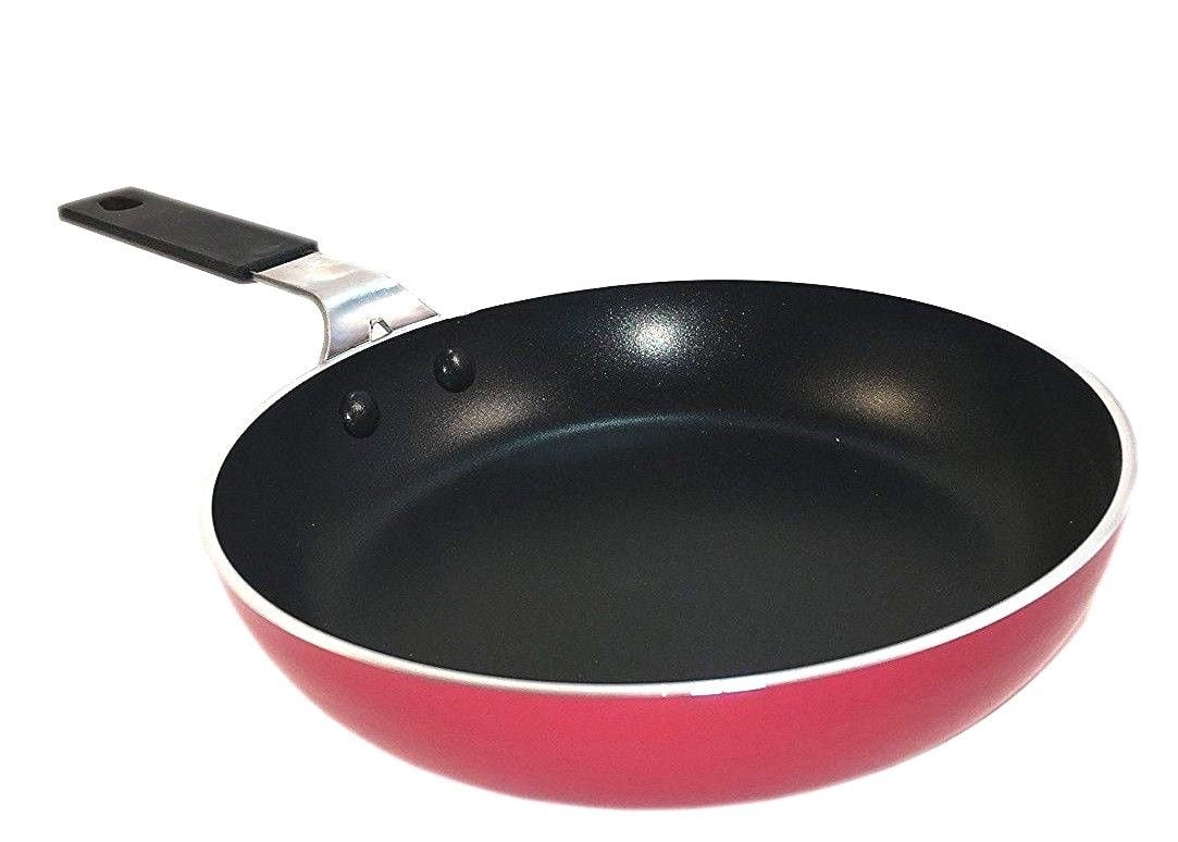 Frying Pan Small Round Mini Aluminum Non Stick Fry Pan 6.1/4 With Silicon  Cover Handle 16 CM (red) 