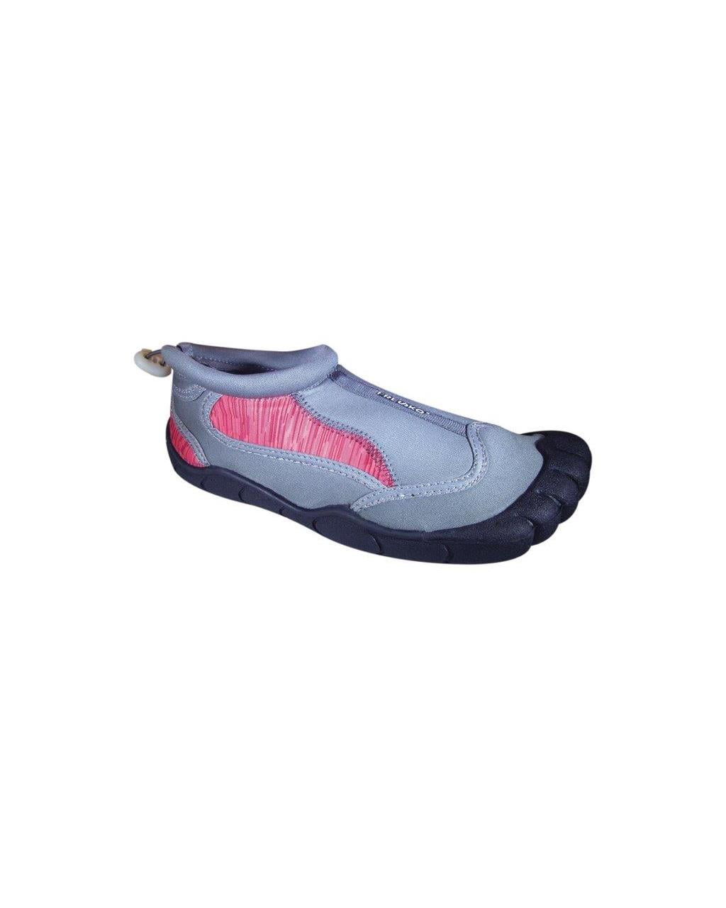 womens size 9 water shoes