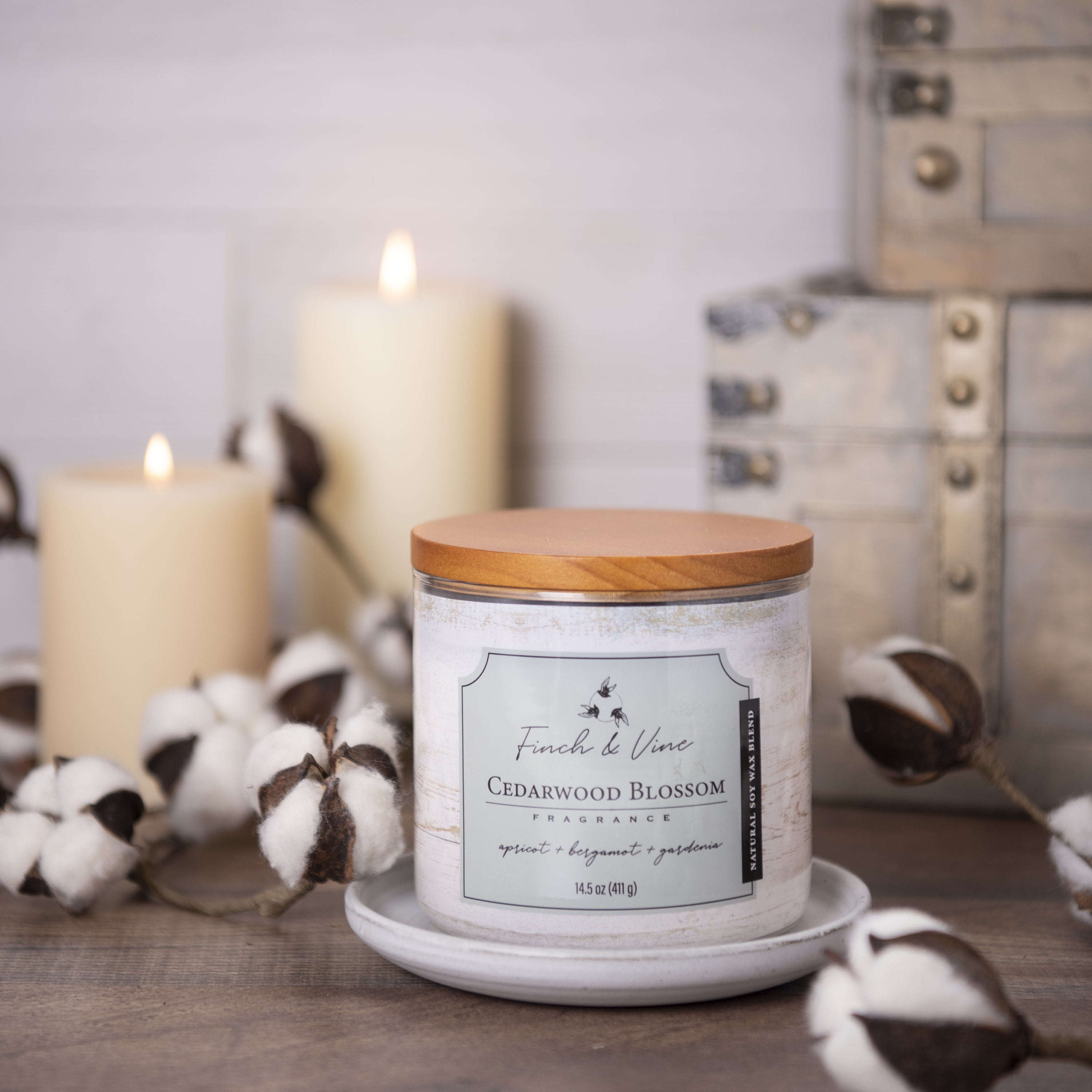 Carolina Candle Cedarwood Blossom 14.5Oz, 3 Wick Candle, White