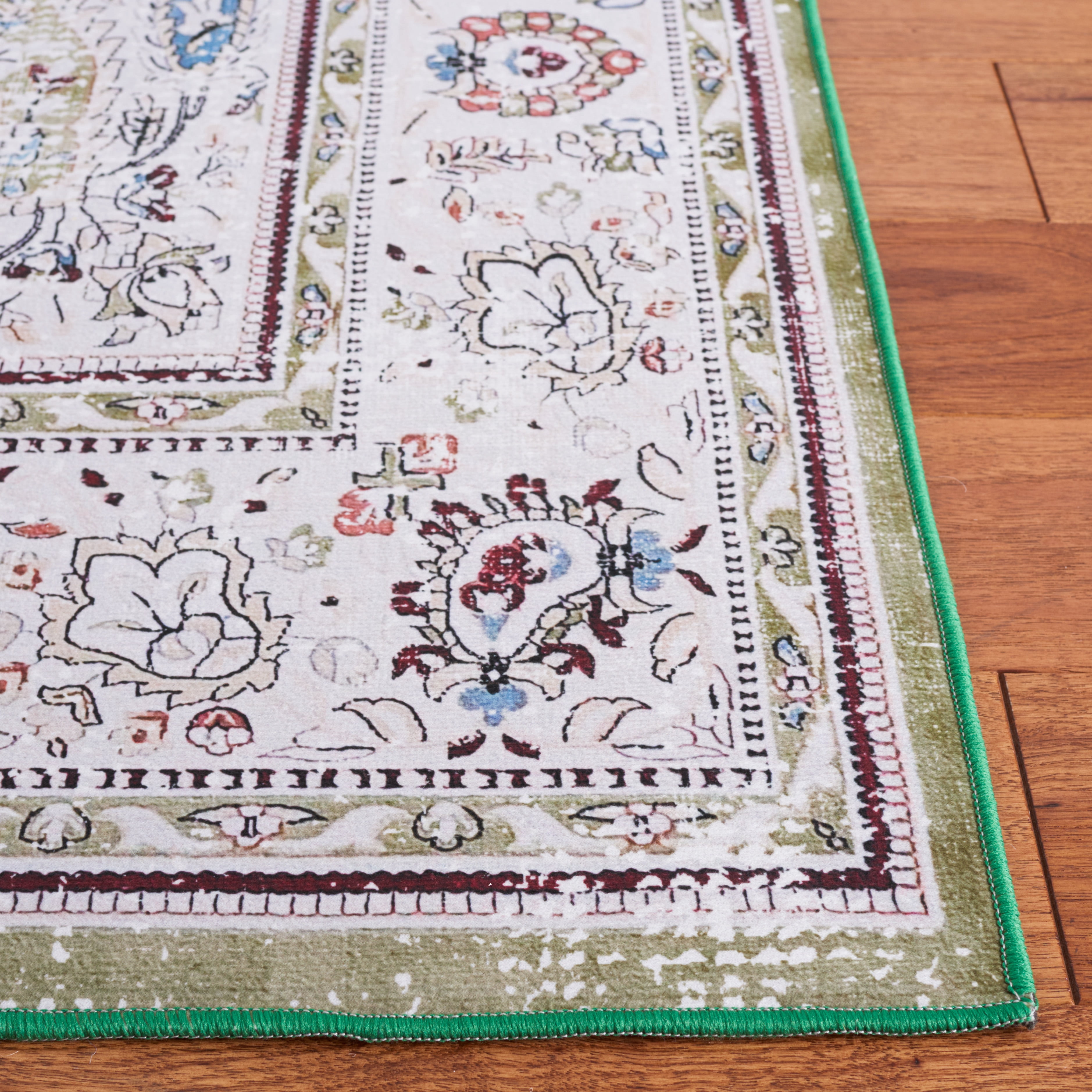SAFAVIEH Tucson Natalie Oriental Machine Washable Runner Rug, Green/Beige, 2'6" x 6'