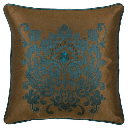 Rizzy Home T03894 18" x 18" Pillow with Hidden Zipper and Polyester Filler