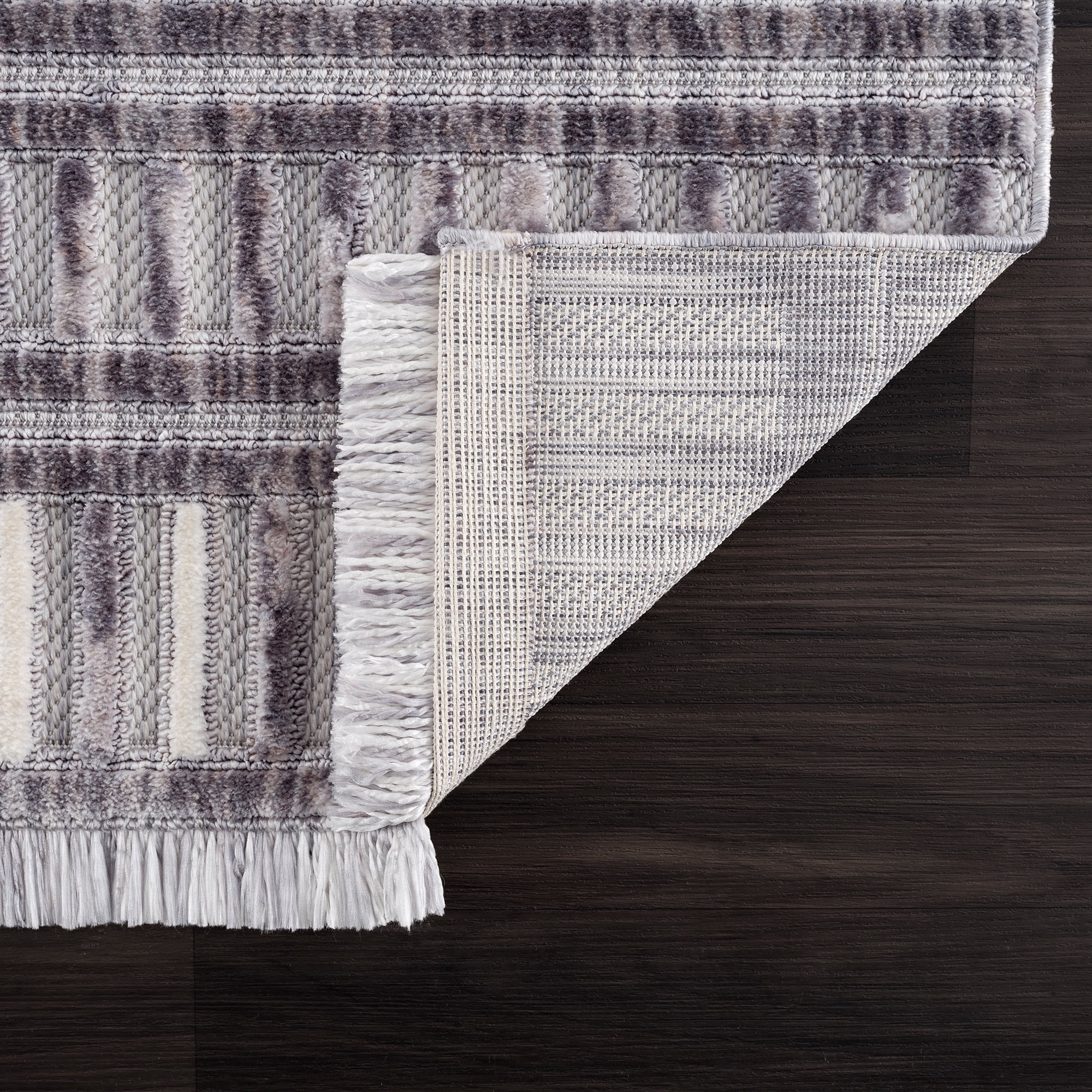 United Weavers Keya Naaz Modern Geometric Accent Rug, Smoke, 1'10" x 3'