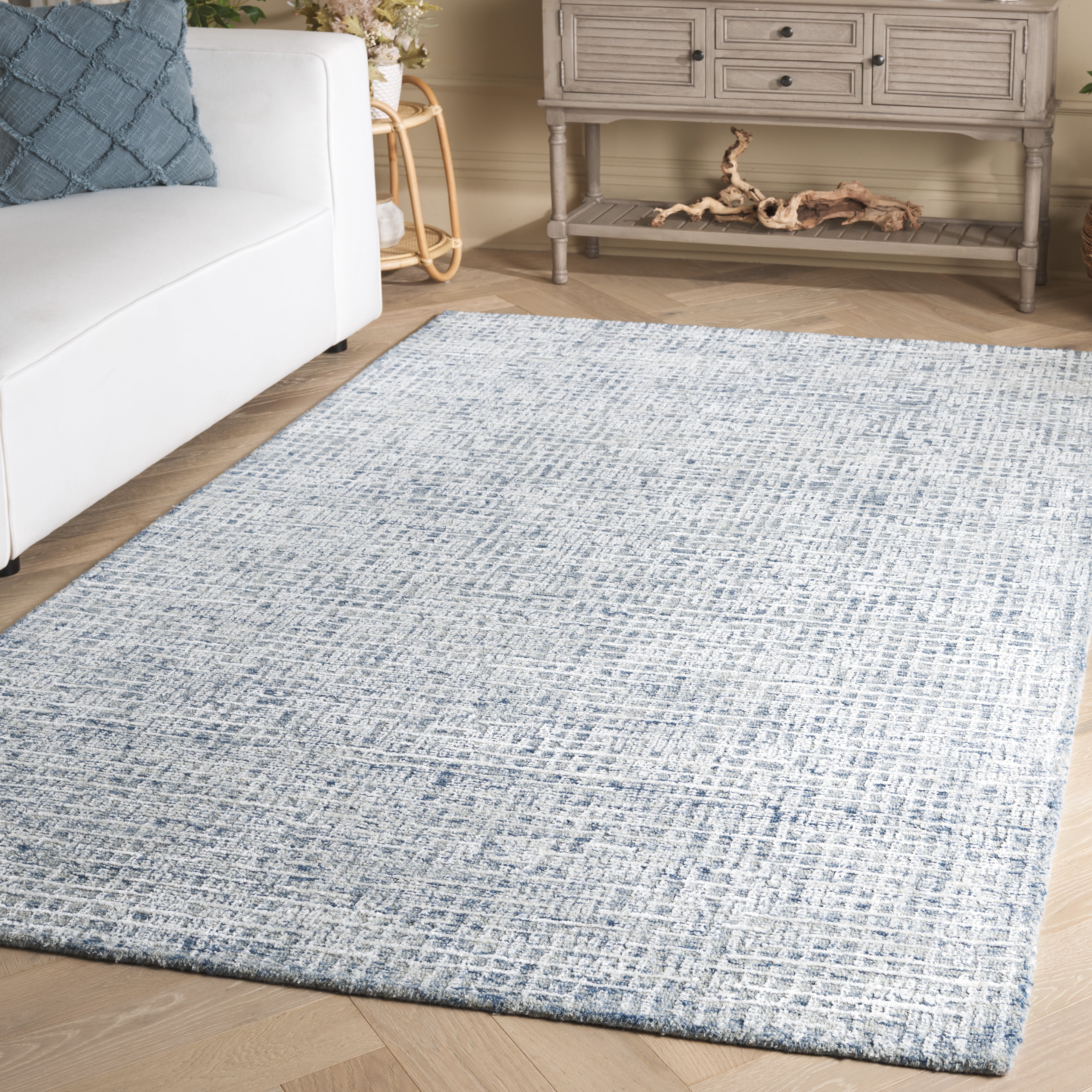 SAFAVIEH Glamour Ida Abstract Area Rug, Blue/Ivory, 4' x 6'