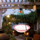 thumbnail image 4 of Set de cortinas parasol para ventanas laterales de automóvil | Malla de nylon negra | Protector solar sin perforaciones | Compatible con autos, SUVs, minivans | Set de 5 piezas con 12 ventosas, 4 of 6