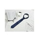 thumbnail image 5 of CORBATA DE HOMBRE SÓLIDA INSPIRADA EN EL DÍA DEL PADRE, CASUAL FORMAL PARA FIESTAS Y BODAS, ATADA A MANO, AZUL MARINO, 5 of 5