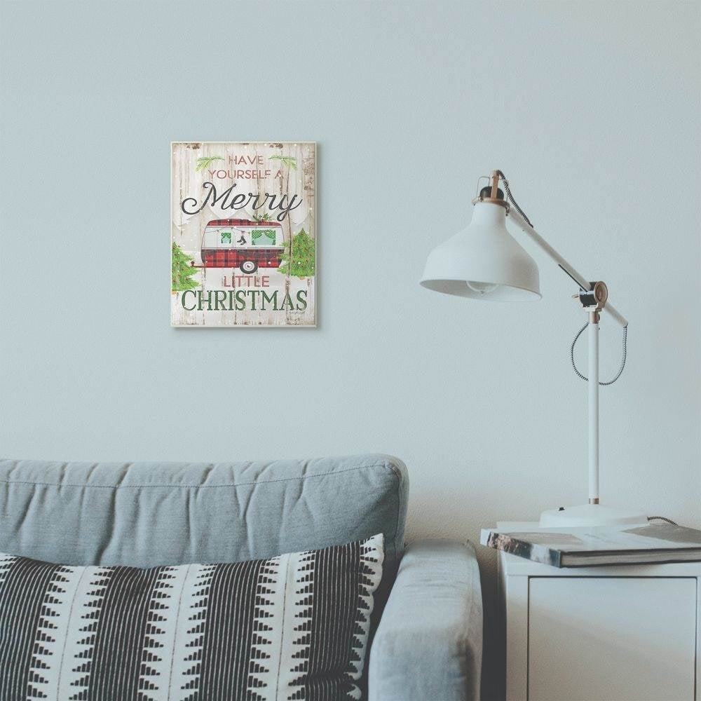 Stupell Industries Merry Little Christmas Red Plaid Camper Wood Texture Holiday Word Design Wood Wall Art By Artist Jennifer Pugh