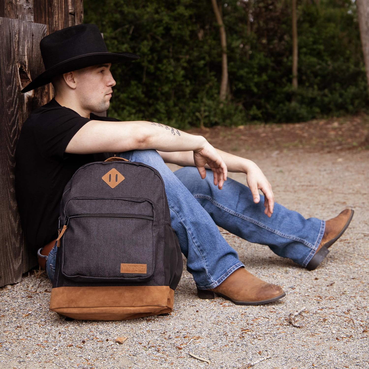Wrangler Yellowstone Backpack, Classic Logo Padded Notebook Sleeve, All Ages, Black Denim