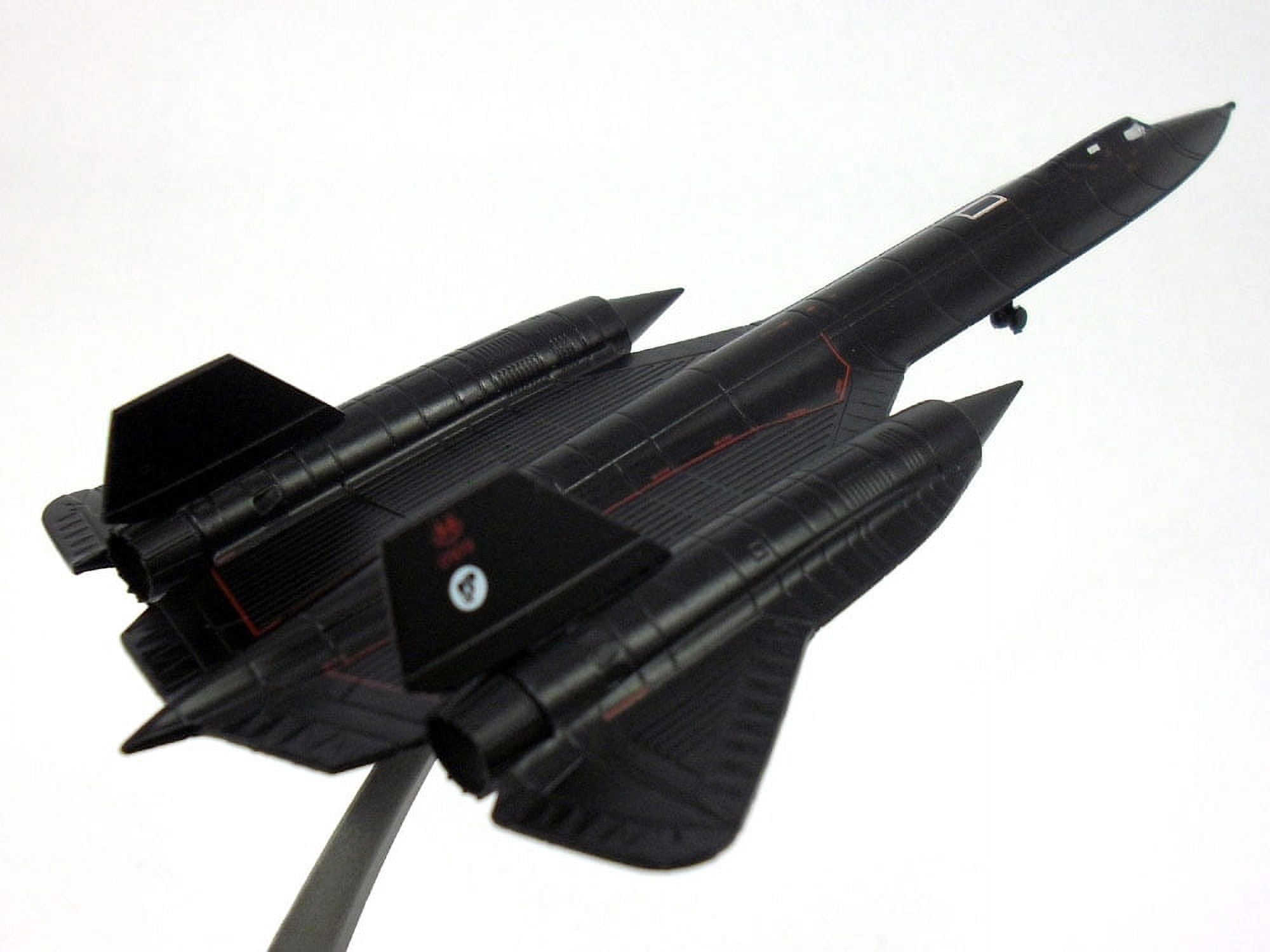 Lockheed SR-71 Blackbird Spy Plane 1/200 Scale Diecast Metal Model