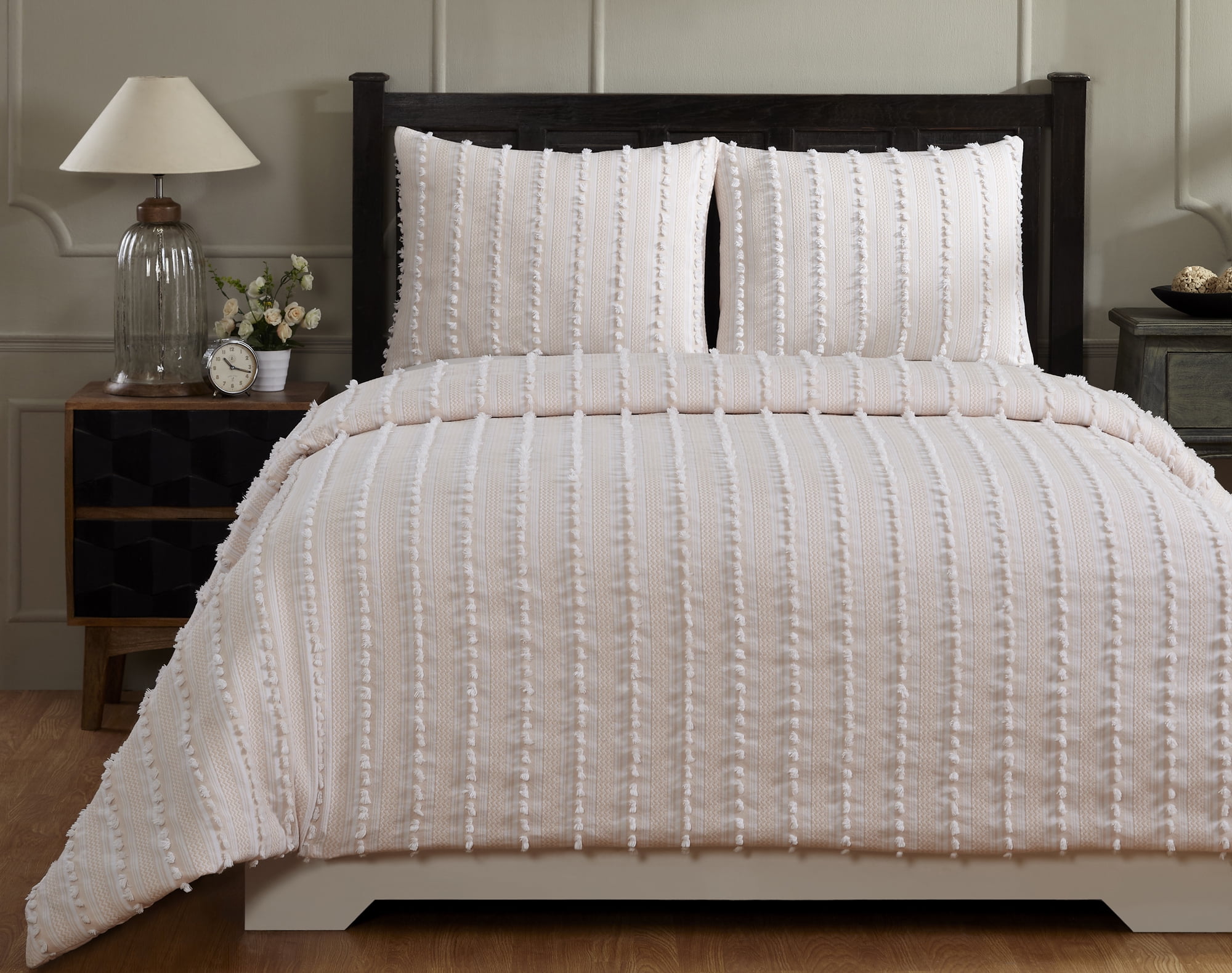 better-trends-angelique-collection-in-stripes-design-100-cotton-tufted-chenille-king-comforter