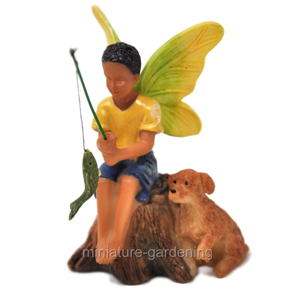 Marshall Home and Garden Catching Dinner Fishing Natural Brown 3 x 2 Resin Stone Collectible Figurine