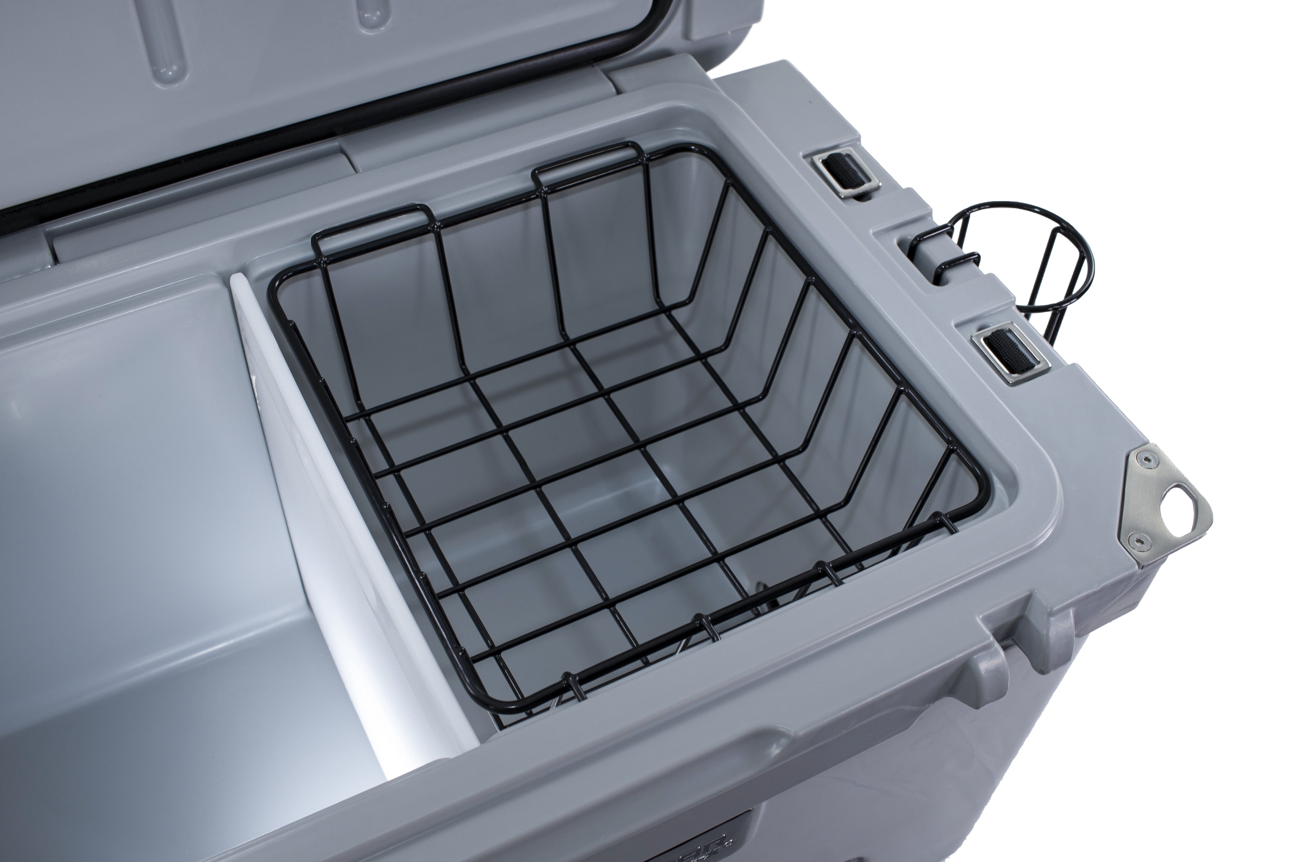 45 QT COOLER WITH ACCESSORIES