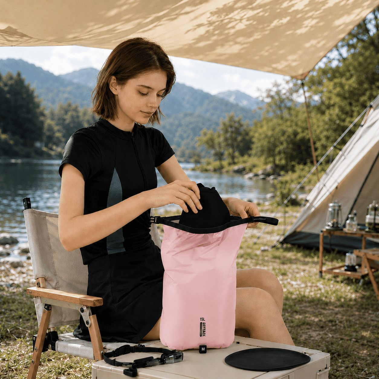 Lightweight Waterproof Dry Bag 15L, Roll Top Dry Sack with 15D Nylon Fabric for Kayaking, Hiking, Camping, Backpacking, Travel and Outdoor Storage