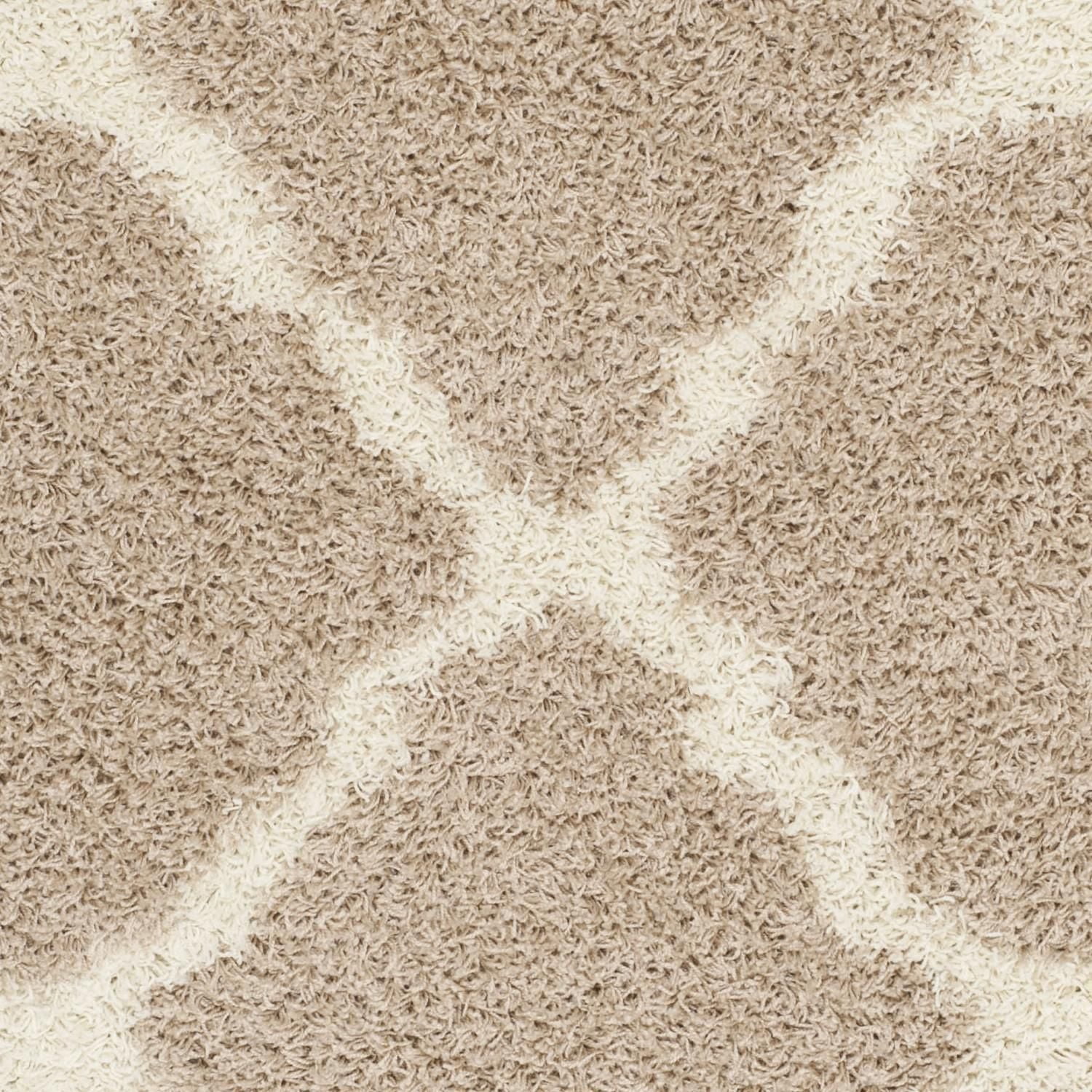 Safavieh Dallas Logan Tapis Géométrique Shag