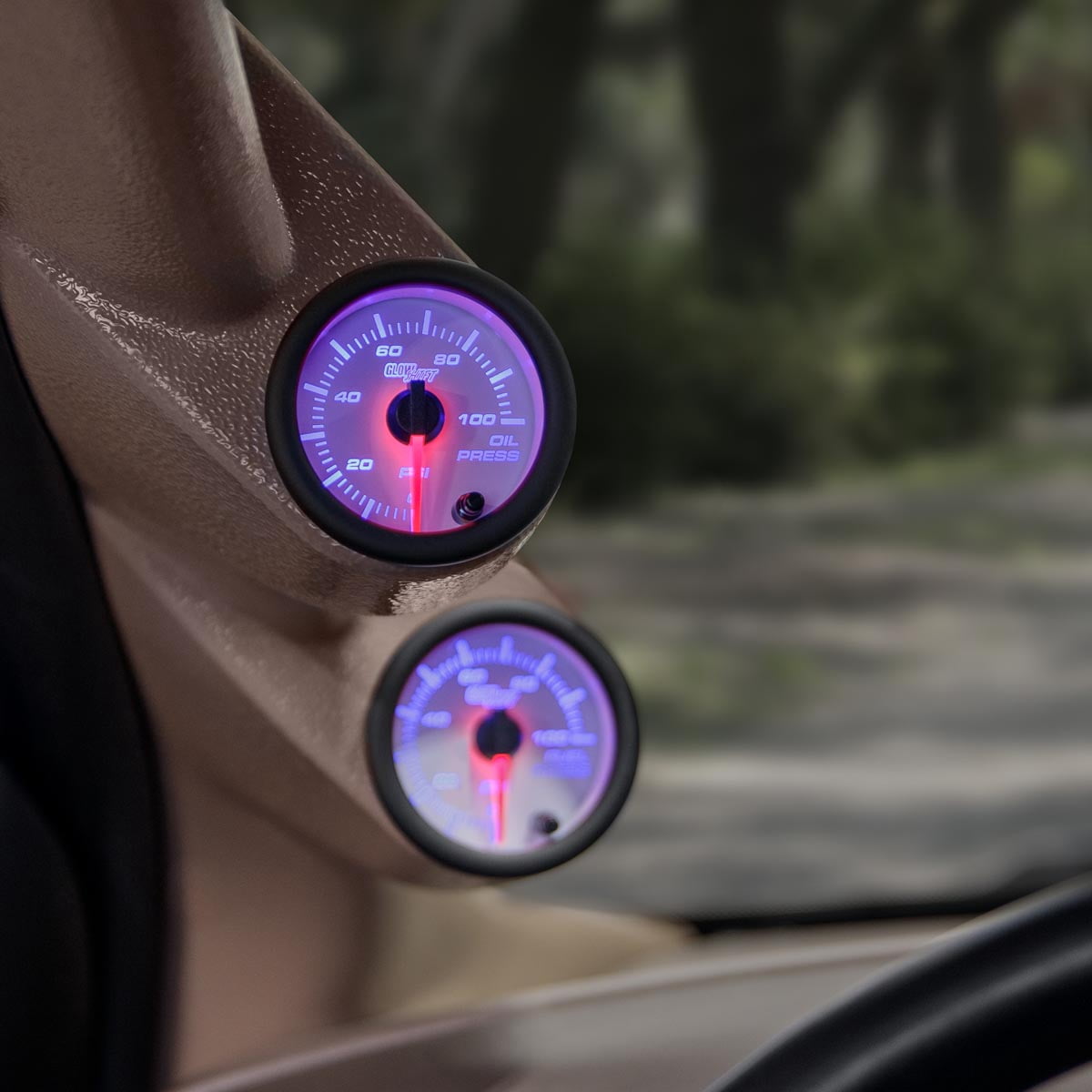 GlowShift | White 7 Color Series 100 PSI Oil Pressure Gauge for Cars and Trucks