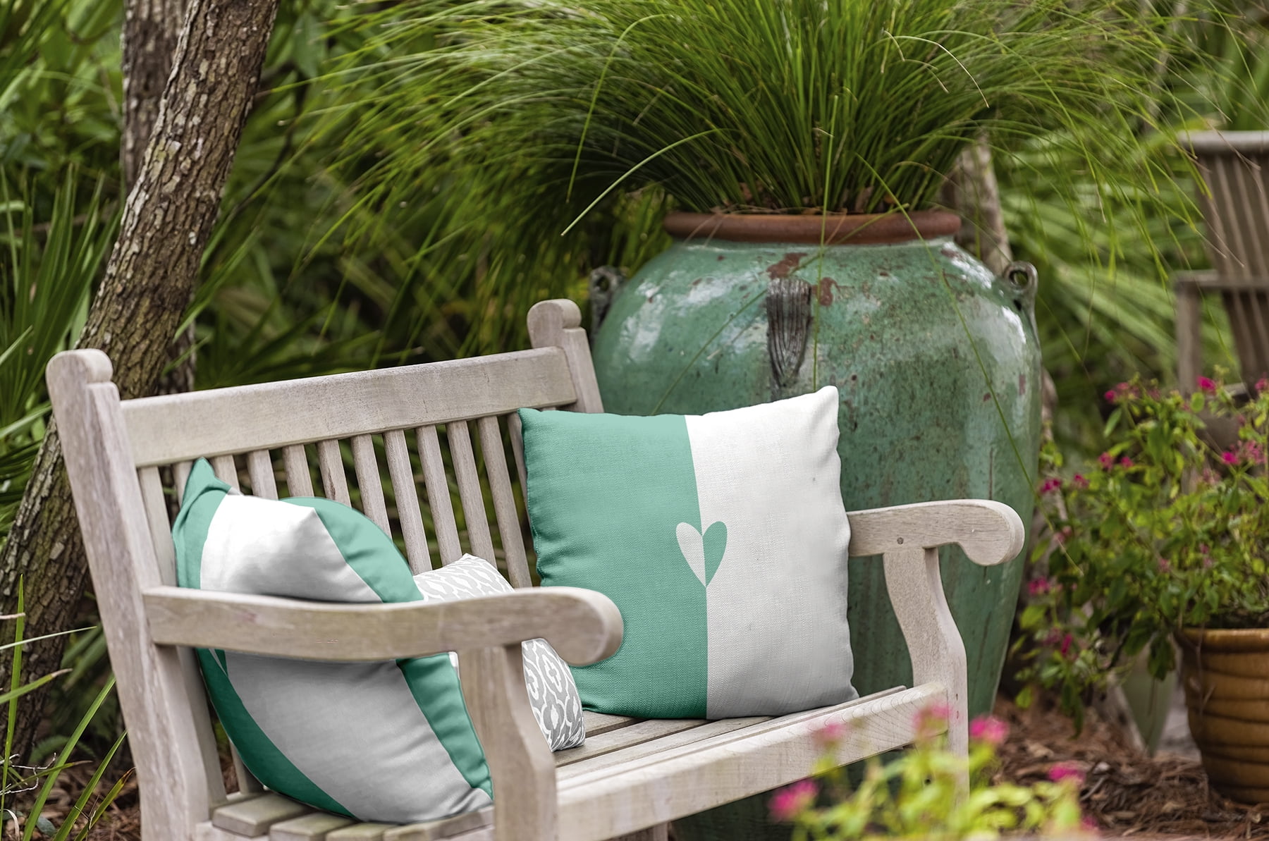 20" x 20" Simply Daisy Modern Heart Polyester Indoor/Outdoor Pillow, Spring Green Qty 1