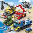 thumbnail image 2 of Bloques de construcción 6 en 1, ciudad, bomberos, coche, policía, camión, ingeniería, grúa, tanque, helicóptero, juego de ladrillos, juguetes para niños, 2 of 4