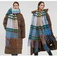 thumbnail image 4 of Bufanda de cachemira de lujo para mujer, chal a cuadros, cálido, bandana, pashmina, borla larga, manta gruesa, novedad de 2022, 4 of 5