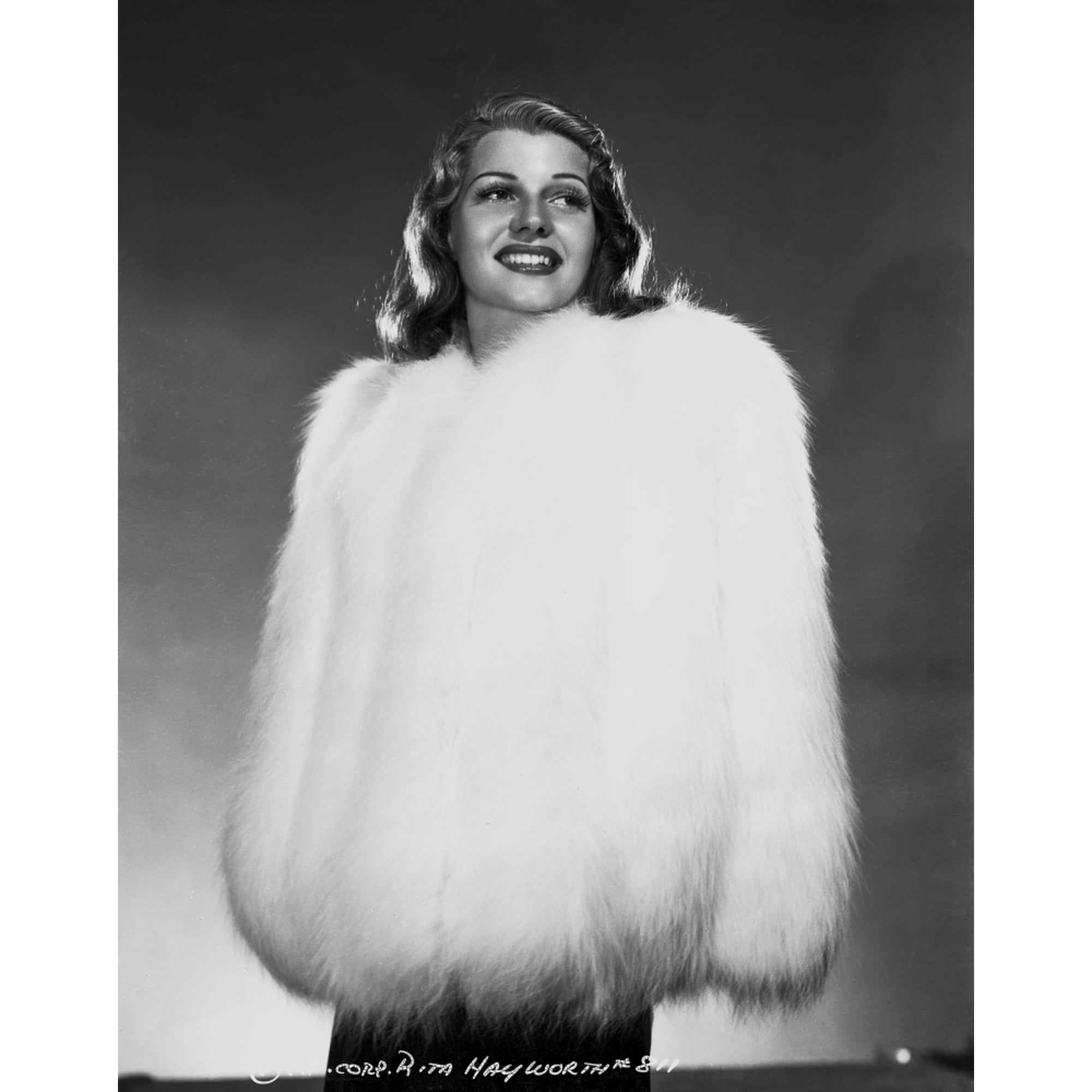 Rita Hayworth Height And Weight