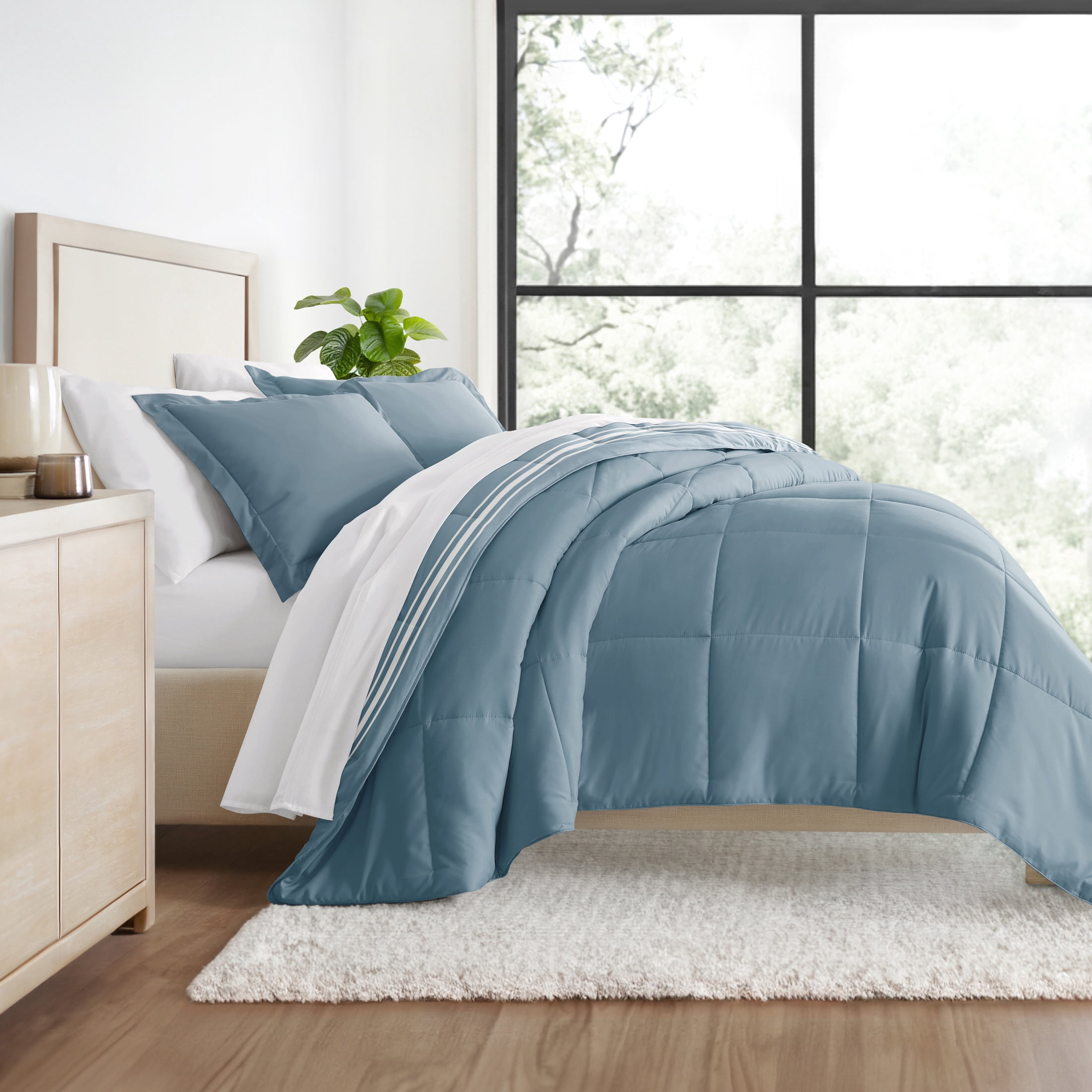 All Season Ultra Soft Comforter Set Lightweight Bedding in Soft Stripe for Full/Queen Size by Comfort Canopy