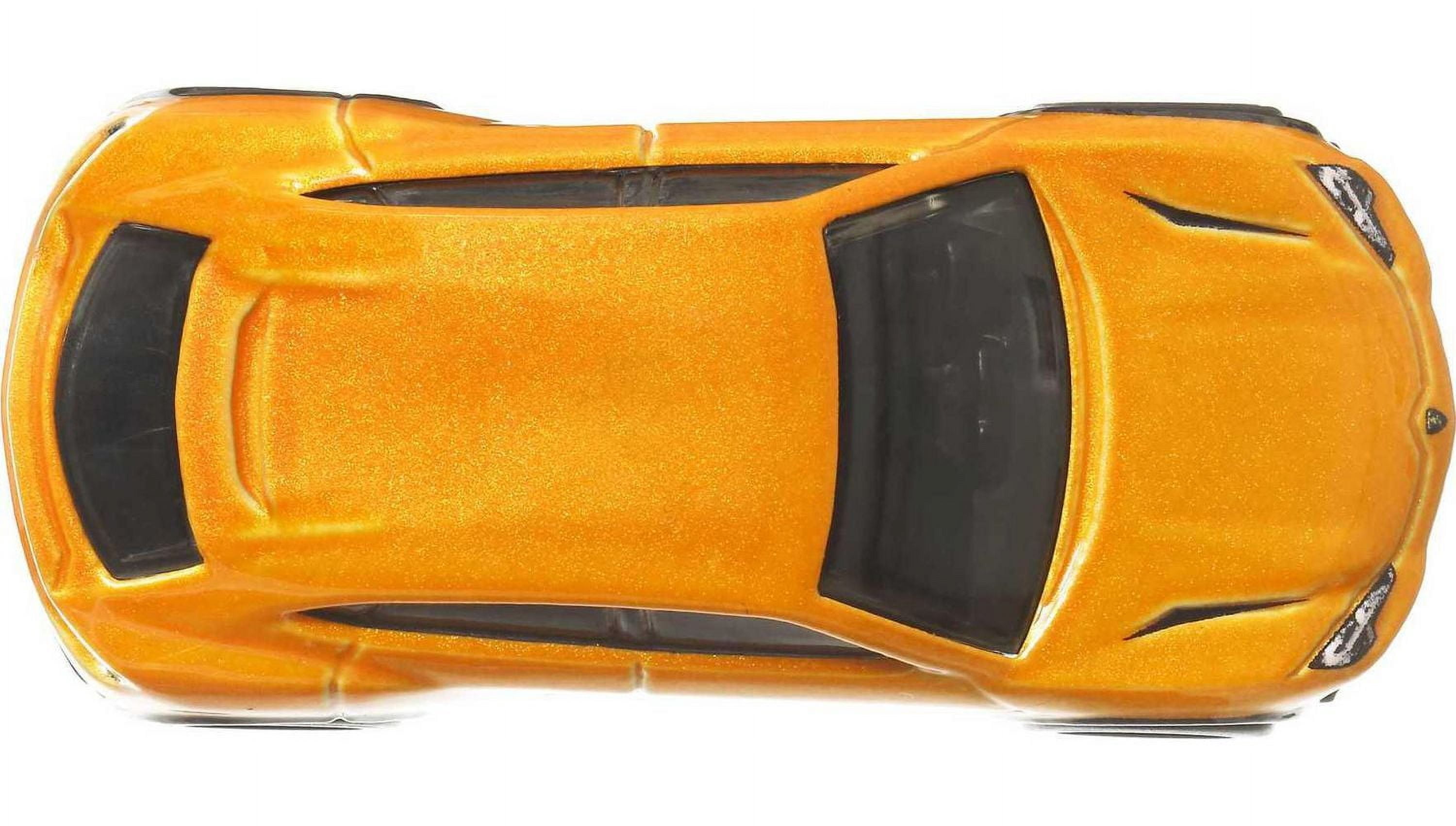 Hot Wheels Car Culture Circuit Legends Lamborghini Urus Vehicle for 3 Years Old & Up