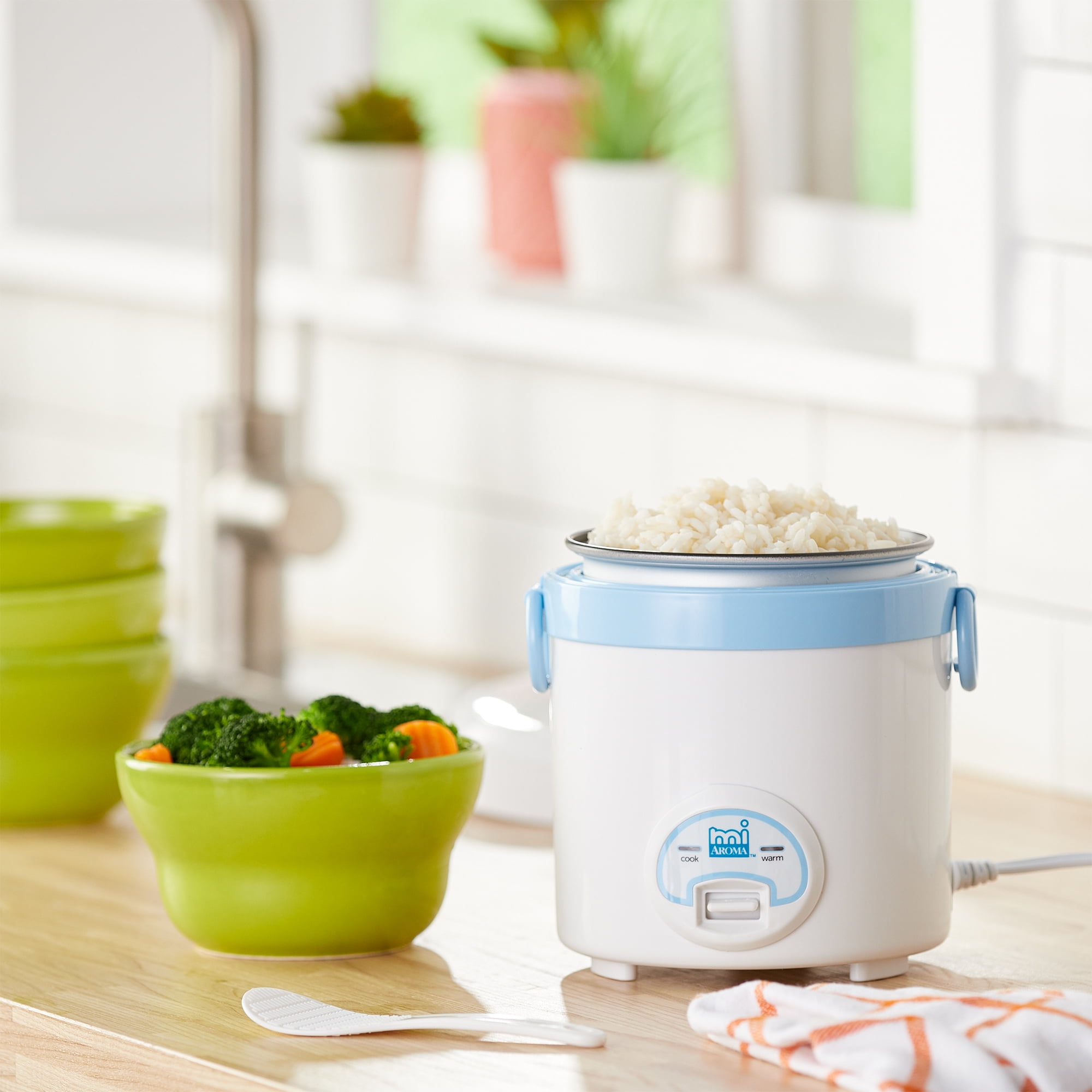 Aroma MRC-903D MI 3-Cup Digital Cool Touch Rice Cooker - On Sale - Bed Bath  & Beyond - 12615683