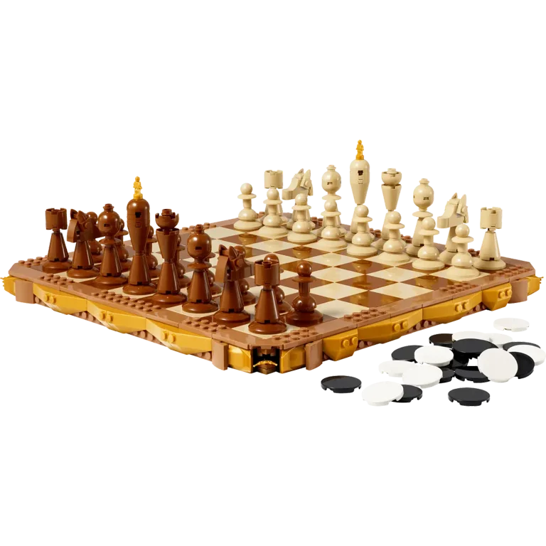 Lego 40719 Traditional Chess Set (2 in 1 includes Checkers