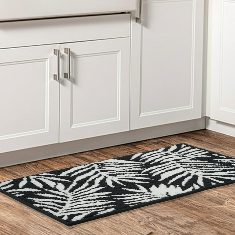 Mainstays Jacquard High Low Loop Kitchen mat 18in x 27in Rich Black &  Arctic White 
