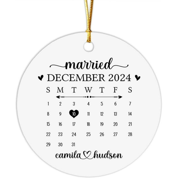 First Christmas Married Ornament for Husband & Wife, Custom Mr & Mrs Christmas Ornament, Date Anniversary Wedding Ornament, Personalized Name Married Couple Gift Ornament, 1st Year Married Decor Omie