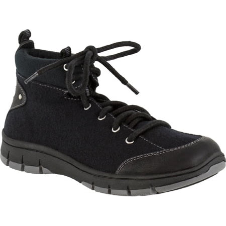 

Easy Street Women s Lyla Ankle Bootie Black Flannel/Black 6 2W US