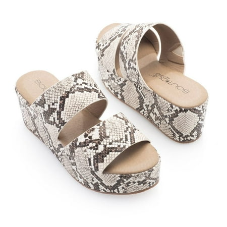 

Corkys Shamrock Printed Slip-on Open Toe Platform Sandals