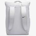 thumbnail image 2 of Nike Sac à Dos Unisexe Radiate GFX Sunrise, Platine/platine/blanc, 2 of 4
