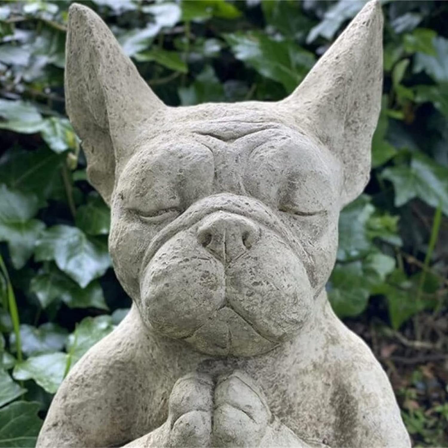 SLGHLSAHG Cute Yoga Pose Meditating French Bulldog Statue, Sitting Meditation Dog Sculpture Crafts Garden Decorations Figurine, Bulldog Ornament for Outdoor Indoor Lawn Home Decor Gifts (Dog) A31631