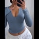 thumbnail image 4 of Top Corto de Larga con Cuello en V y Cremallera de un Cuarto para Mujer, Moda de Otoño 2025 Azul Gris L, 4 of 8