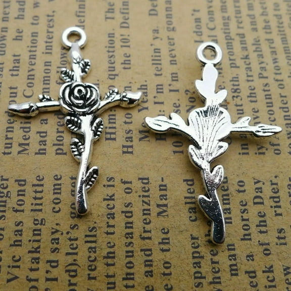 EOEMY 20 Tibet Silver Tone Alloy Rose Cross Charm Pendants 24X35mm Jewelry Making