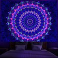 thumbnail image 1 of Póster hippie bohemio con luz negra en la oscuridad, colgante de pared para dormitorio, decoración estética de pared y habitación, 100x150cm, 1 of 5